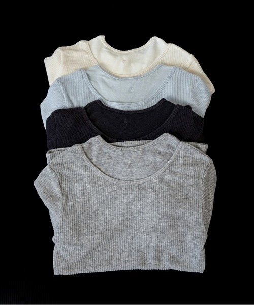 lawgy（ラウジー）の「crew neck like layered pattern tops / クルーネックライクレイヤードパターントップス（Tシャツ/カットソー・レディース・ライトブルー/ブラック/グレー/アイボリー・FREE）」の5枚目の写真