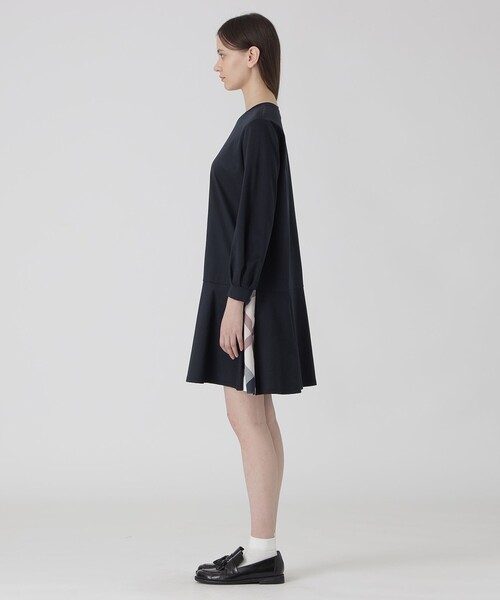 BLUE LABEL CRESTBRIDGE(ブルーレーベルクレストブリッジ)の「スーピマコットンポンチミニドレス(ワンピース・レディース・ダークネイビー/ブラック・36/38)」の7枚目の写真