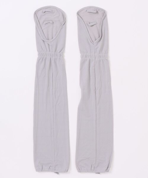 Honeys（ハニーズ）の「【ハニさら・接触冷感・ＵＶカット】指先まで守るアームカバー（アームカバー・レディース・ブラック/ライトグレー・FREE）」の18枚目の写真