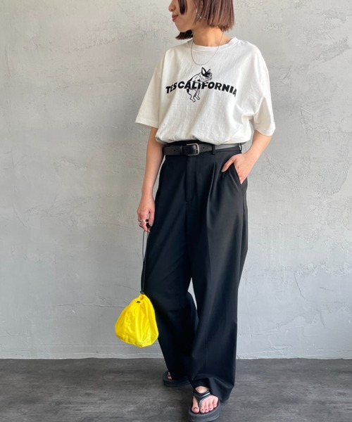 The Endless Summer（エンドレスサマー）の「[THE ENDLESS SUMMER/エンドレスサマー] 別注 TES CAL フロッキーロゴプリント カットオフTシャツ（Tシャツ/カットソー・レディース・ホワイト/ベージュ/ブラック・F）」の12枚目の写真