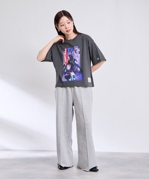 STAR WARS(スターウォーズ)の「【DISCUS×STAR WARS】ショート丈 スターウォーズ×ディスカス コラボ グラフィックTシャツ(Tシャツ/カットソー・レディース・グレー系4/グレー系3/グレー系2/グレー系1・M)」の5枚目の写真