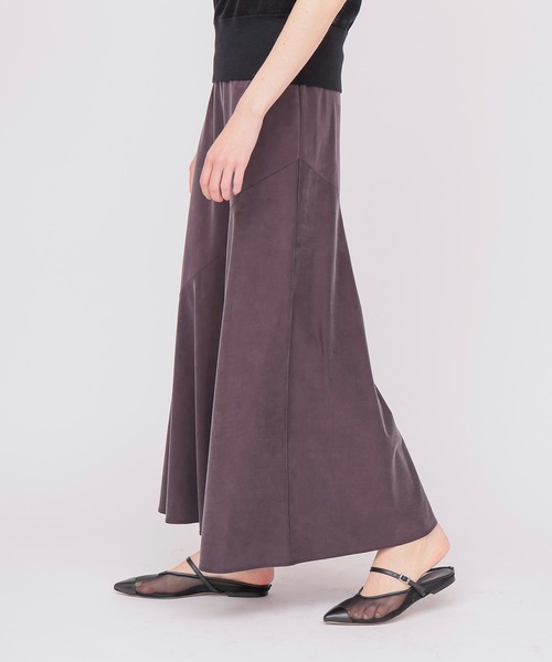DRESSLAVE(ドレスレイブ)の「asymmetric flare jersey skirt(アシンメトリーフレアジャージースカート)(スカート・レディース・ブラウン/グレー・38)」の3枚目の写真