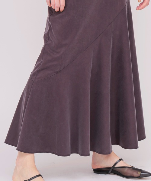 DRESSLAVE(ドレスレイブ)の「asymmetric flare jersey skirt(アシンメトリーフレアジャージースカート)(スカート・レディース・ブラウン/グレー・38)」の6枚目の写真