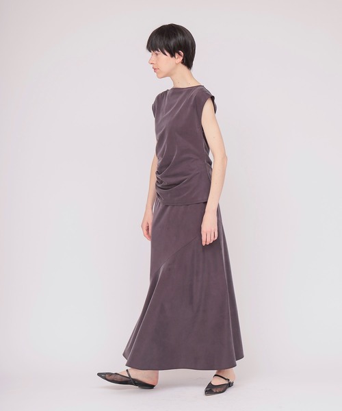 DRESSLAVE(ドレスレイブ)の「asymmetric flare jersey skirt(アシンメトリーフレアジャージースカート)(スカート・レディース・ブラウン/グレー・38)」の11枚目の写真