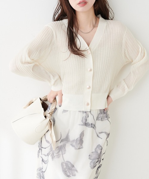natural couture（ナチュラルクチュール）の「リブシアーニットカーディガン（カーディガン/ボレロ・レディース・ネイビー/ブラック/サックスブルー/グレイッシュベージュ/オフホワイト/ピンク・FREE）」の9枚目の写真