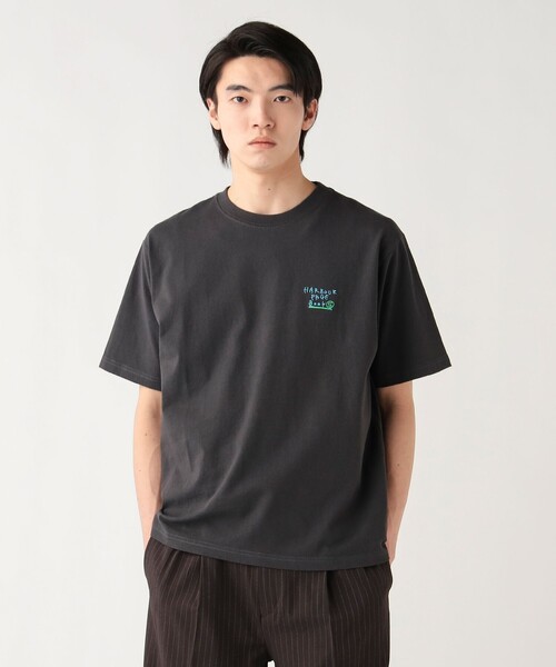 BEAMS HEART(ビームスハート)の「【6/18値下げ】ブックストア グラフィック Tシャツ(ユニセックス)(Tシャツ/カットソー・メンズ・ホワイト/チャコールグレー・MEDIUM/LARGE/SMALL)」の1枚目の写真
