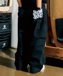 BROWNBREATH KIDS（ブラウンブレスキッズ）の「KIDS TAG STRAIGHT PANTS - BLACK（スウェットパンツ）」