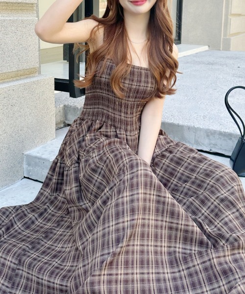 Ada.(エイダ)の「チェック柄 切替 ギャザー キャミ ロング ワンピース(ワンピース・レディース・ブラウン/レッド/ブラック・FREE)」の11枚目の写真
