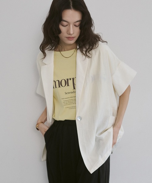 hunch(ハンチ)の「ワッシャーサテン 半袖シャツジャケット(テーラードジャケット・レディース・ライトカーキ/ブラック/アイボリー・FREE)」の1枚目の写真