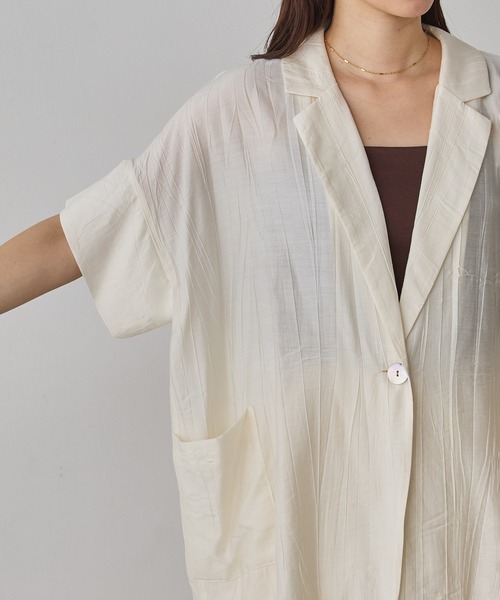 hunch(ハンチ)の「ワッシャーサテン 半袖シャツジャケット(テーラードジャケット・レディース・ライトカーキ/ブラック/アイボリー・FREE)」の22枚目の写真