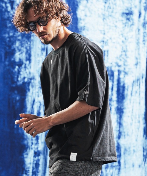 ANGENEHM(アンゲネーム)の「mt10440- Oversized Dolman Sleeve T-shirt ドルマンスリーブTシャツ(AG06-012scg)(Tシャツ/カットソー・メンズ・ブラック/ホワイト・L/M/S)」の4枚目の写真