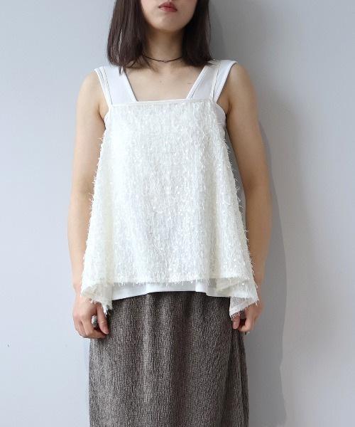 leswel(レスウェル)の「【M~5L】【WEB/一部店舗限定】フェザースパンコールキャミブラウス(キャミソール・レディース・オフホワイト/ブラック/ピンク・M/L/LL/3L/4L/5L)」の12枚目の写真