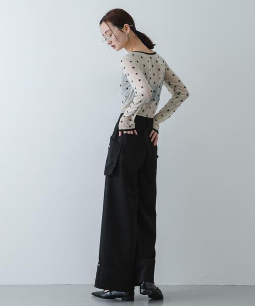 SENSE OF PLACE by URBAN RESEARCH（センスオブプレイスバイアーバンリサーチ）の「モチーフシアーカットトップ（Tシャツ/カットソー・レディース・オフホワイト/ベージュ/ブラック・ONE）」の7枚目の写真