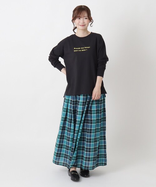 one'sterrace(ワンズテラス)の「【ひんやり】クルーネック プリントプルオーバー(Tシャツ/カットソー・レディース・ベージュ系8/ブラック系8/ホワイト系9/グレー系その他7・02)」の7枚目の写真