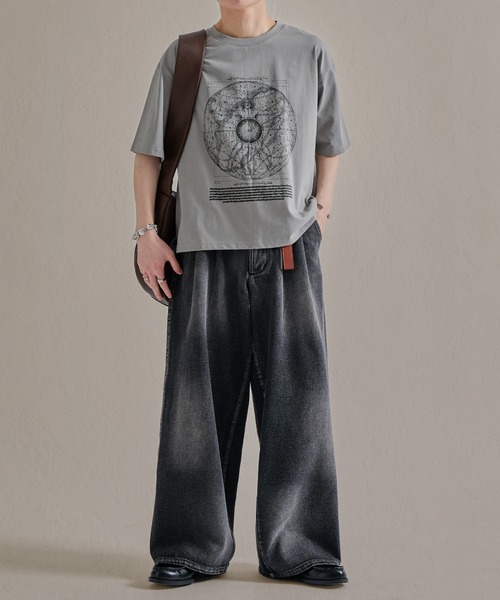 epnok(エプノック)の「ファンクショナルグラフィックルーズ半袖Tee(Tシャツ/カットソー・メンズ・ネイビー系3/ホワイト系1/グレー系2/ブラウン系1/ホワイト系2/ブラウン系3/ホワイト系3/ネイビー系1/ブラック系1/ライトグレー系2・LARGE/SMALL/MEDIUM)」の11枚目の写真