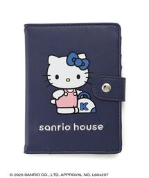 sanrio house（サンリオハウス）の「ハローキティ パスポートケース（トラベルグッズ）」