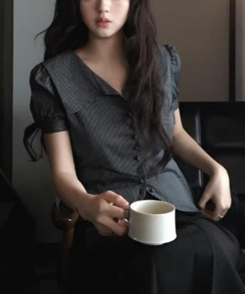 semplice（センプリチェ）の「シャツ【韓国ファッション】（シャツ/ブラウス・レディース・ブラック・L/M/S/XL）」の6枚目の写真