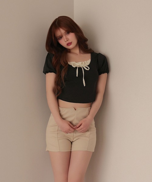 M DOLLY(エムドリー)の「Layered luna ribbon tops/レイヤードルナ リボントップス(Tシャツ/カットソー・レディース・ブラック/ホワイト・FREE)」の4枚目の写真