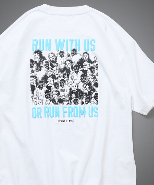 LURKING CLASS（ラーキングクラス）の「限定展開 LURKING CLASS×FREAK'S STORE ラーキングクラス 別注 ヴィンテージ加工 プリント Tシャツ RUN WITH US（Tシャツ/カットソー・メンズ・ホワイト/ブラック・MEDIUM/LARGE/X-LARGE）」の22枚目の写真