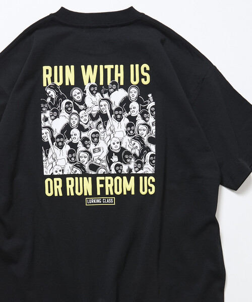LURKING CLASS（ラーキングクラス）の「限定展開 LURKING CLASS×FREAK'S STORE ラーキングクラス 別注 ヴィンテージ加工 プリント Tシャツ RUN WITH US（Tシャツ/カットソー・メンズ・ホワイト/ブラック・MEDIUM/LARGE/X-LARGE）」の11枚目の写真