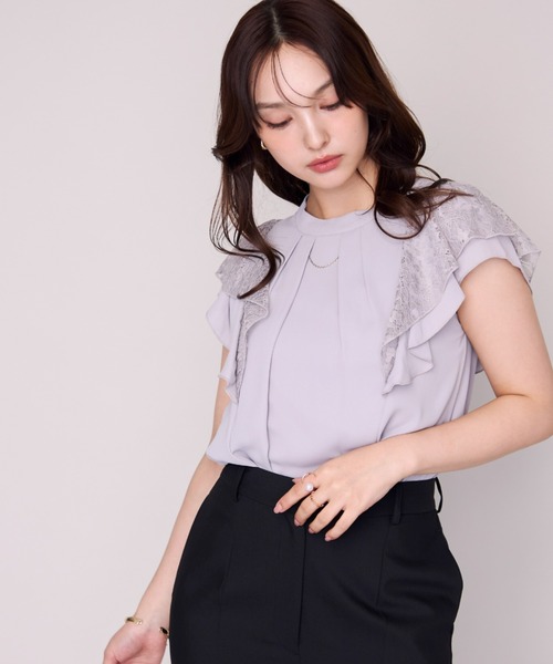 MISCH MASCH(ミッシュマッシュ)の「2026春夏新作 ダブルフリルレース袖ハイネックブラウス(シャツ/ブラウス・レディース・グレー/ブルー/ホワイト/ブラック・フリ-)」の14枚目の写真
