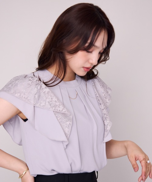 MISCH MASCH(ミッシュマッシュ)の「2026春夏新作 ダブルフリルレース袖ハイネックブラウス(シャツ/ブラウス・レディース・グレー/ブルー/ホワイト/ブラック・フリ-)」の17枚目の写真