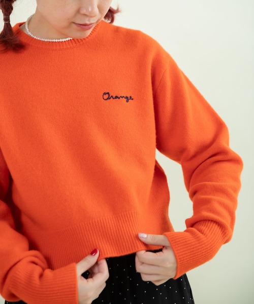 CHILD WOMAN(チャイルドウーマン)の「ラムウール7GG 刺繍入りクルーネックプルオーバー(ニット/セーター・レディース・ブルー/オレンジ/レッド/ネイビー/ホワイト/ピンク・FREE)」の6枚目の写真