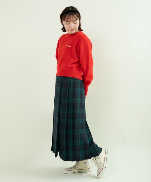 CHILD WOMAN(チャイルドウーマン)の「ラムウール7GG 刺繍入りクルーネックプルオーバー(ニット/セーター・レディース・ブルー/オレンジ/レッド/ネイビー/ホワイト/ピンク・FREE)」の21枚目の写真