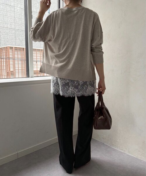 Jena espace merveilleux(ジェナ エスパスメルヴェイユ)の「【裾で差がつく】スクエア裾レースタンク(Tシャツ/カットソー・レディース・ブラック/オフホワイト・FREE)」の12枚目の写真