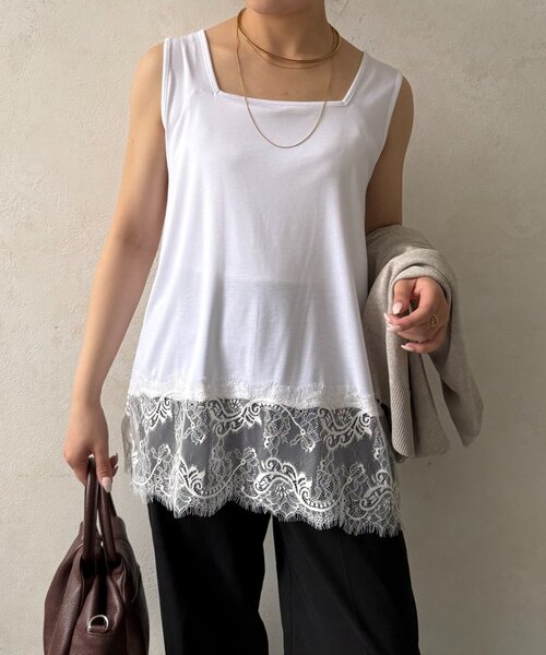 Jena espace merveilleux(ジェナ エスパスメルヴェイユ)の「【裾で差がつく】スクエア裾レースタンク(Tシャツ/カットソー・レディース・ブラック/オフホワイト・FREE)」の18枚目の写真