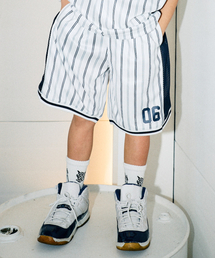 KIDS STRIPE MESH SHORTS - WHITE