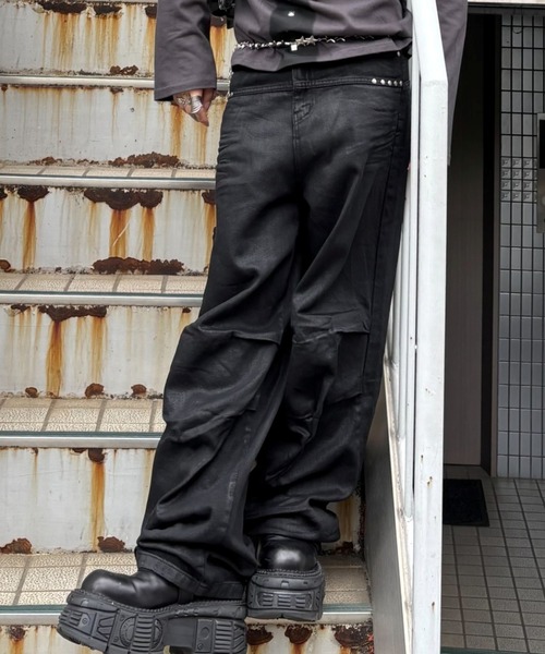 Never mind the XU(ネバーマインドザエックスユー)の「【Never mind the XU】coating denim pants / 【ネバーマインド ザ エックスユー】コーティングワイドデニムパンツ(デニムパンツ・メンズ・ブラック・M/L/S)」の3枚目の写真