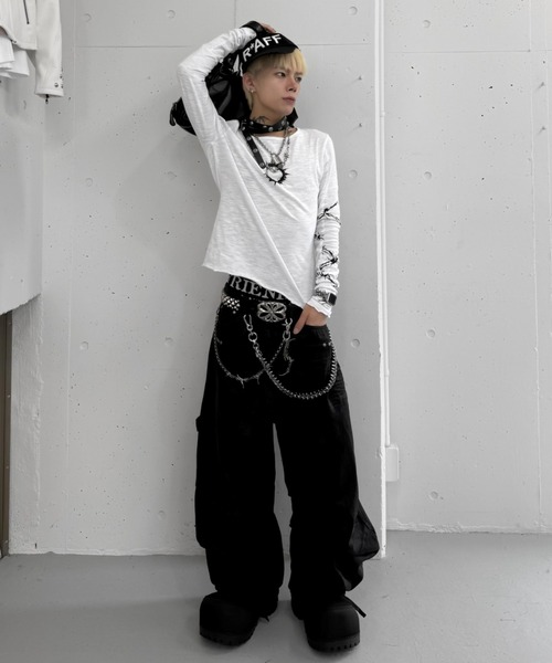Never mind the XU(ネバーマインドザエックスユー)の「【Never mind the XU】coating denim pants / 【ネバーマインド ザ エックスユー】コーティングワイドデニムパンツ(デニムパンツ・メンズ・ブラック・M/L/S)」の6枚目の写真