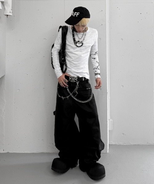 Never mind the XU(ネバーマインドザエックスユー)の「【Never mind the XU】coating denim pants / 【ネバーマインド ザ エックスユー】コーティングワイドデニムパンツ(デニムパンツ・メンズ・ブラック・M/L/S)」の8枚目の写真