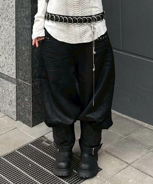 Never mind the XU(ネバーマインドザエックスユー)の「【Never mind the XU】coating denim pants / 【ネバーマインド ザ エックスユー】コーティングワイドデニムパンツ(デニムパンツ・メンズ・ブラック・M/L/S)」の21枚目の写真