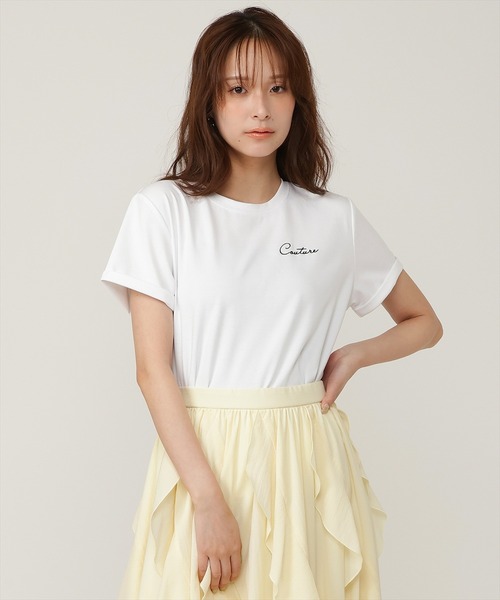 AND COUTURE(アンドクチュール)の「ワンポイント刺繍Tシャツ(Tシャツ/カットソー・レディース・ブラック/オフホワイト/グリーン・FREE)」の1枚目の写真