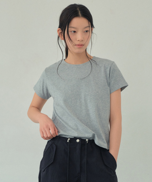 WEDNESDAYOASISFORWOMEN（ウェンズデー オアシス フォー ウーマン）の「[アトリエスタンダード] フォーシーズンモーダルコットン半袖Tシャツ_4COLOR(WB6TP45)（Tシャツ/カットソー・レディース・スカイブルー/ブラック/ホワイト/ライトグレー・SMALL/MEDIUM）」の6枚目の写真