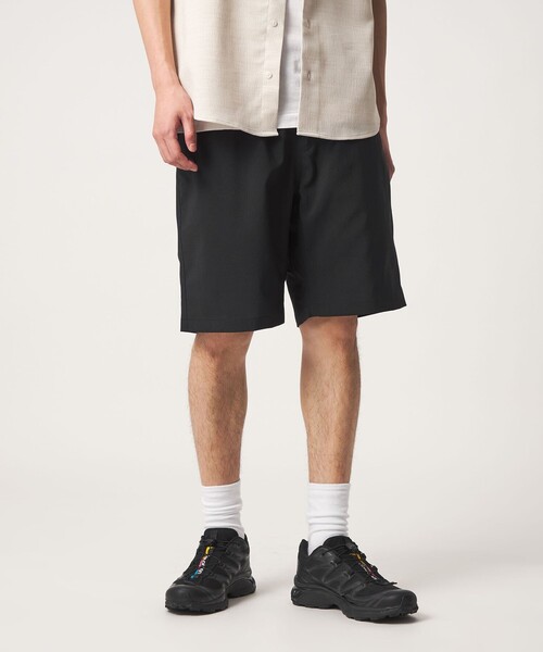 A DAY IN THE LIFE UNITED ARROWS（アデイインザライフユナイテッドアローズ）の「ハイツイスト イージーショーツ-吸水速乾-＜A DAY IN THE LIFE＞（その他パンツ・メンズ・ブラック/ケリーグリーン/ナチュラル/ネイビー・L/M/S）」の6枚目の写真