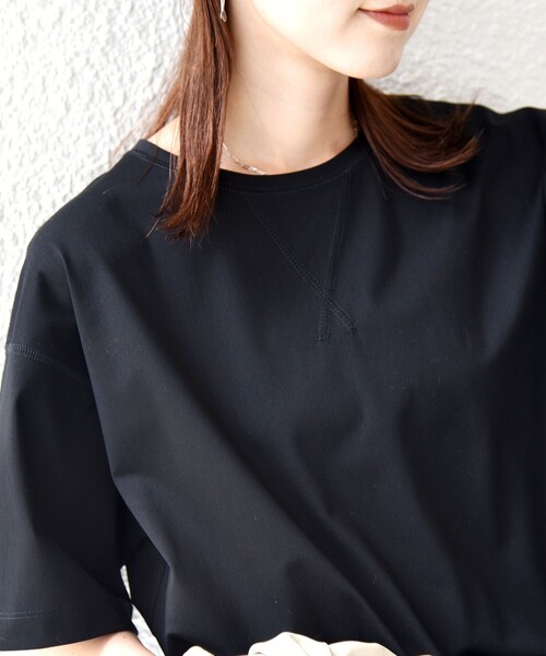 SHIPS（シップス）の「〈接触冷感/UVカット〉ガゼット デザイン ワイド スリーブ TEE（Tシャツ/カットソー・レディース・ブラウン/ブラック/オフホワイト・ONE SIZE）」の9枚目の写真