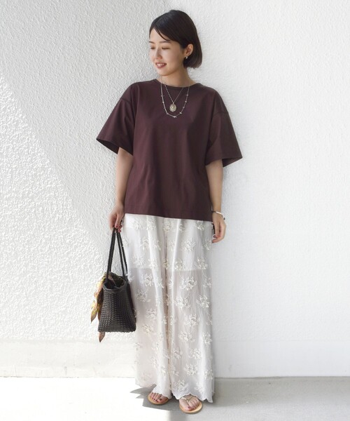 SHIPS（シップス）の「〈接触冷感/UVカット〉ガゼット デザイン ワイド スリーブ TEE（Tシャツ/カットソー・レディース・ブラウン/ブラック/オフホワイト・ONE SIZE）」の10枚目の写真