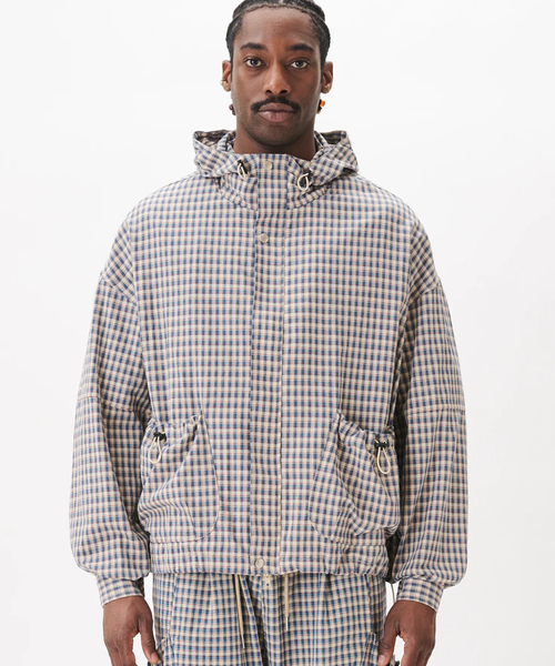 WISM(ウィズム)の「Estudio Niksen / エストゥディオ・ニクセン Bungee Strap Checkered JK(その他アウター・メンズ・ライトブルー/ベージュ・1/2)」の14枚目の写真