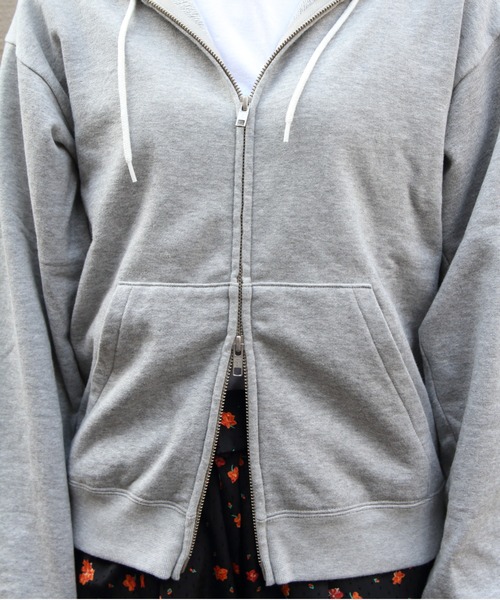 THE SHINZONE（ザ　シンゾーン）の「THE SHINZONE/シンゾーン　ユースフルジップアップフーディー　USEFUL ZIP-UP HOODIE　26AMSCU02（パーカー・レディース・グレー/ホワイト・FREE）」の3枚目の写真
