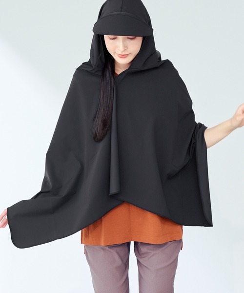 sankyo shokai（サンキョウショウカイ）の「UVポンチョ 冷感 PCM配合 ひんやり長続き UVCUT99％（ポンチョ・レディース・ブラック/ライトグレー/ネイビー・FREE）」の4枚目の写真