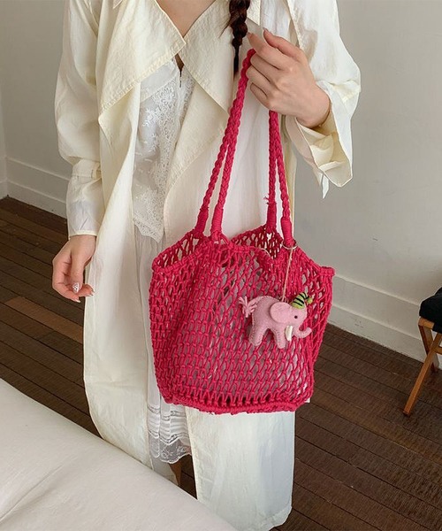 ammy.(エイミードット)の「【 ammy. / エイミードット 】 ロープ編み サマー ショルダー バッグ(ショルダーバッグ・レディース・イエロー/ベージュ/ホワイト/グリーン/ピンク/ブラック・FREE)」の6枚目の写真