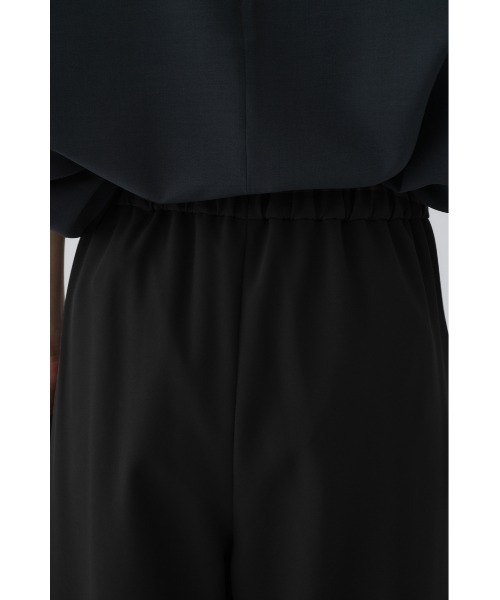 RIM.ARK(リムアーク)の「Round tuck PT(ラウンド タック パンツ)(その他パンツ・レディース・ダークブラウン/ベージュ/ブラック・38/36)」の16枚目の写真