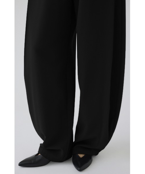 RIM.ARK(リムアーク)の「Round tuck PT(ラウンド タック パンツ)(その他パンツ・レディース・ダークブラウン/ベージュ/ブラック・38/36)」の19枚目の写真
