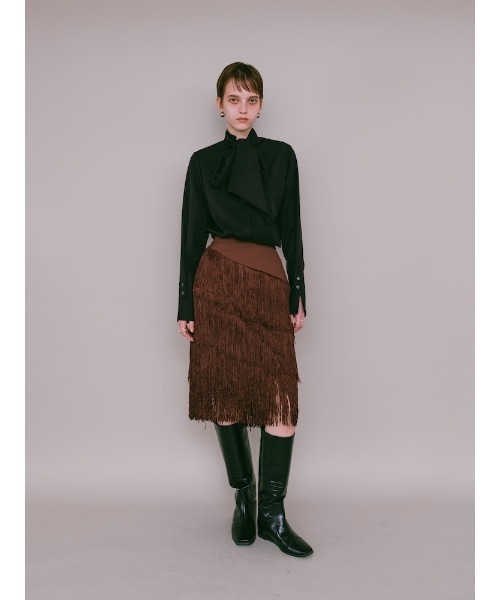 sahara(サハラ)の「【26AW PRE ORDER】Scarf Tie Blouse(シャツ/ブラウス・レディース・ブラック/ホワイト・FREE)」の9枚目の写真