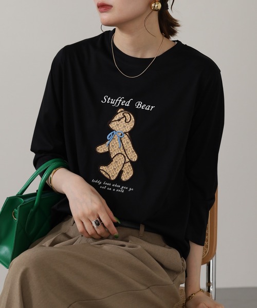 BRODIAEA(ブローディア)の「BRODIAEA テディベアプリント7分袖Tシャツ(Tシャツ/カットソー・レディース・ワインレッド/ダークグリーン/ブラック/グレイッシュベージュ・40)」の6枚目の写真
