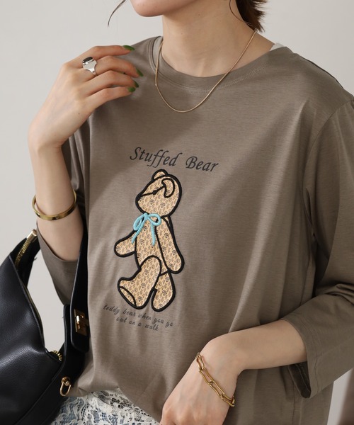 BRODIAEA(ブローディア)の「BRODIAEA テディベアプリント7分袖Tシャツ(Tシャツ/カットソー・レディース・ワインレッド/ダークグリーン/ブラック/グレイッシュベージュ・40)」の10枚目の写真