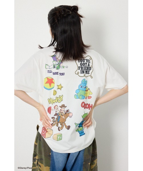 RODEO CROWNS WIDE BOWL(ロデオクラウンズワイドボウル)の「(TOY STORY)FRIEND Tシャツ(Tシャツ/カットソー・レディース・ブラック/オフホワイト・SMALL/MEDIUM)」の16枚目の写真